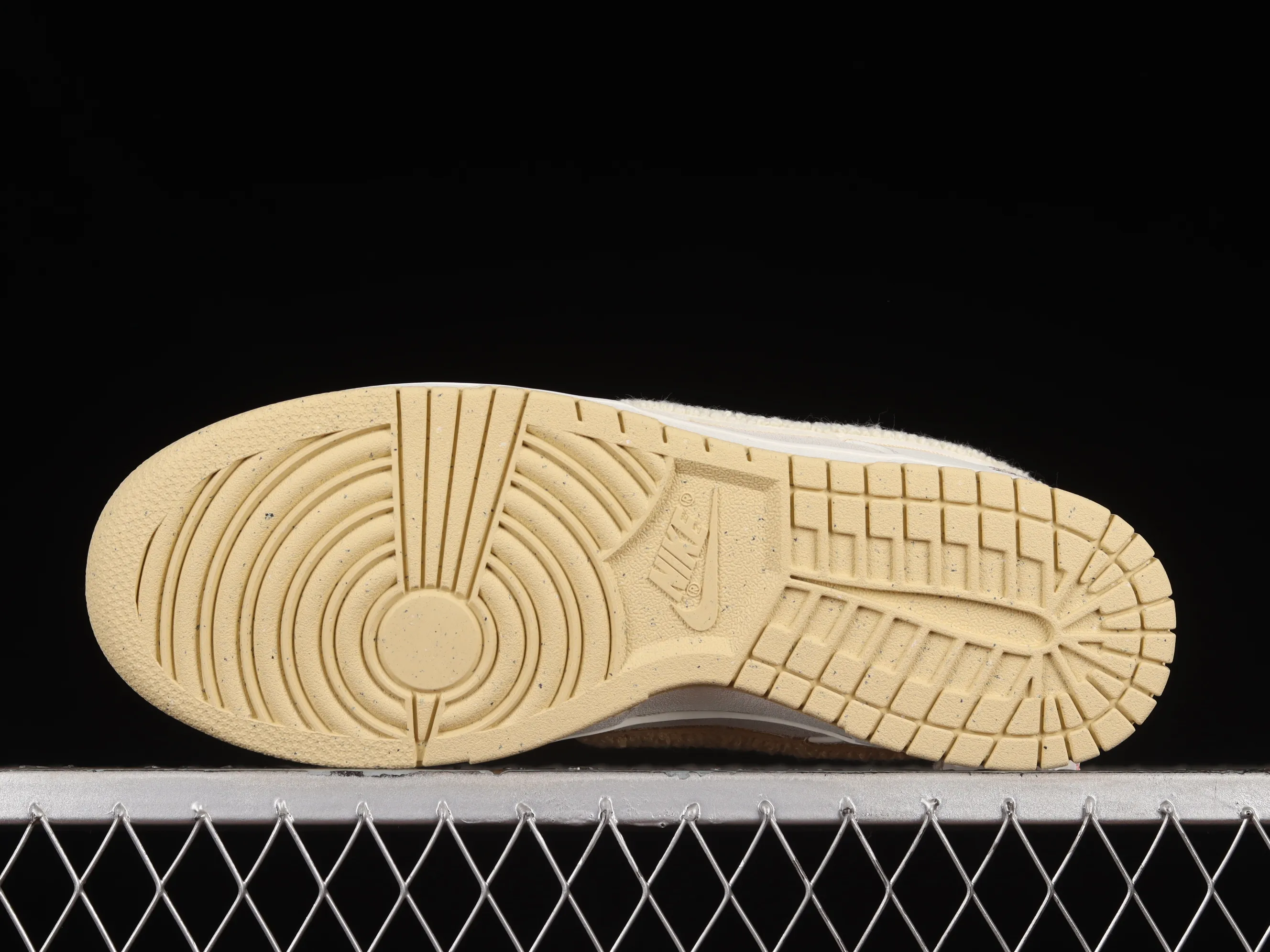 All categories Nk SB Dunk series Nk SB Dunk Low low-top sneakers M version pure original Nk Dunk Low "Year of the Rabbit" Year of the Rabbit Sui Rabbit theme SB low-top sports and leisure sneakers FD4203-211